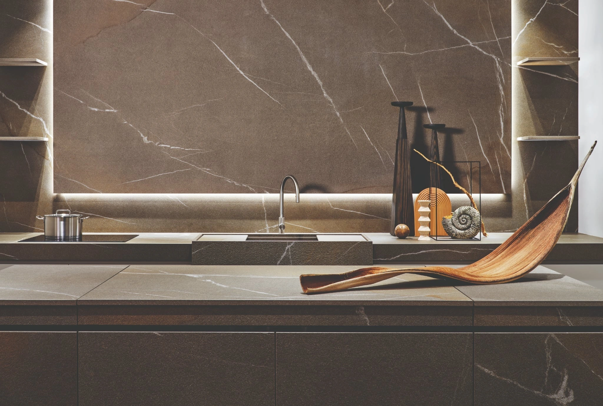 ASTOH factory interior showing premium slabs